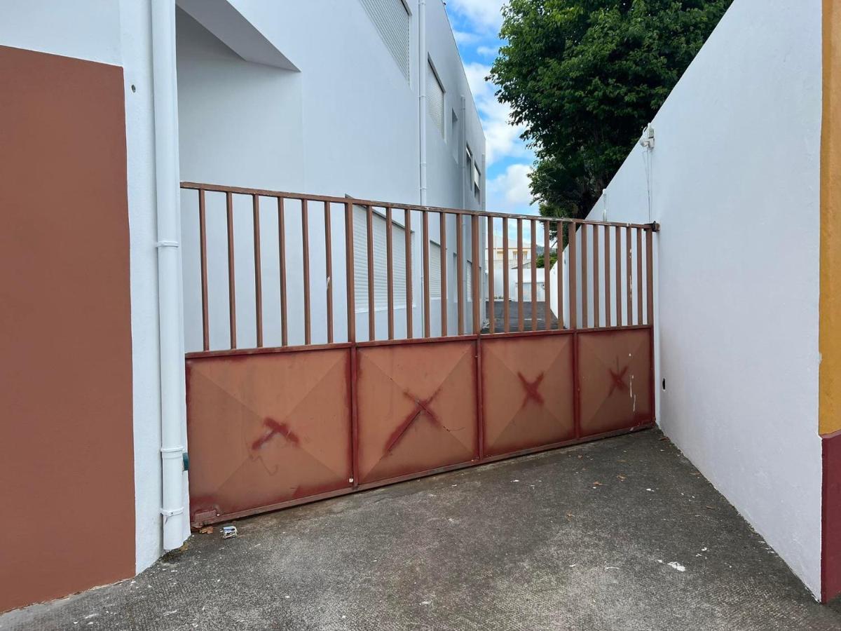 شقة A Casa Do Terraco Ponta Delgada المظهر الخارجي الصورة